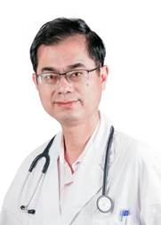 男人戴著眼鏡
描述已自動生成